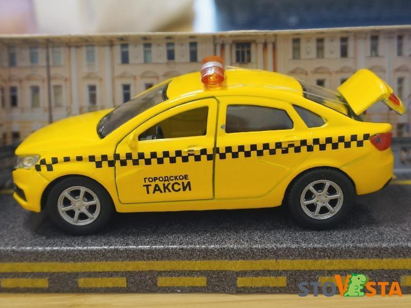 Автомодель Lada Vesta такси